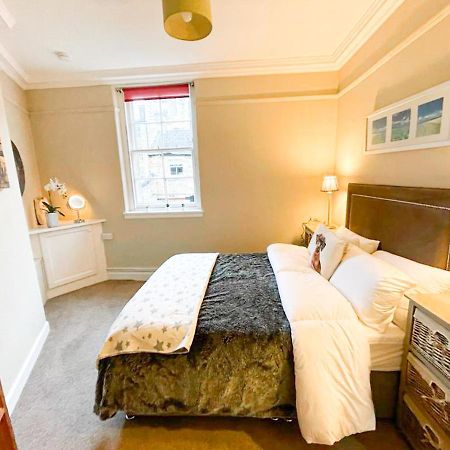 Quaint & Peaceful 1 Bed Central Mews Apt, West End เอดินบะระ ภายนอก รูปภาพ