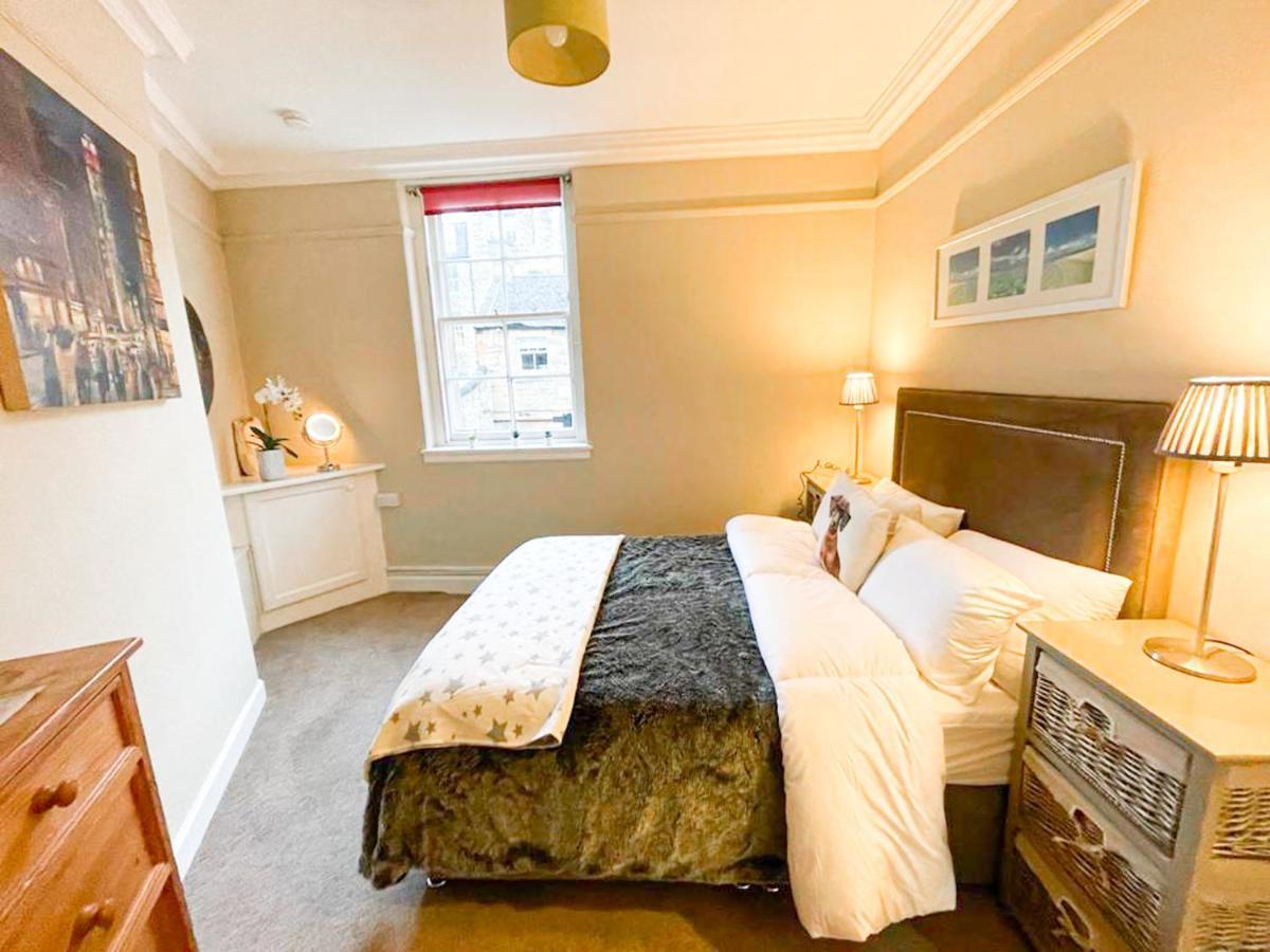 Quaint & Peaceful 1 Bed Central Mews Apt, West End เอดินบะระ ภายนอก รูปภาพ