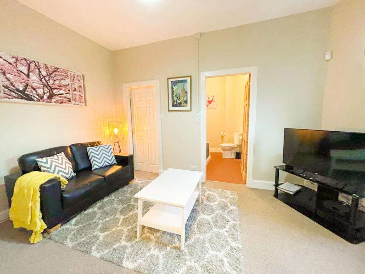 Quaint & Peaceful 1 Bed Central Mews Apt, West End เอดินบะระ ภายนอก รูปภาพ