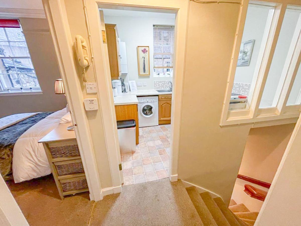 Quaint & Peaceful 1 Bed Central Mews Apt, West End เอดินบะระ ภายนอก รูปภาพ